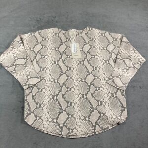 New Sioni women's animal print sweater size medium